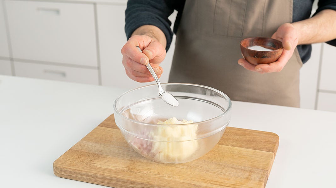 Maggi Kochratgeber Kräuterbutter herstellen