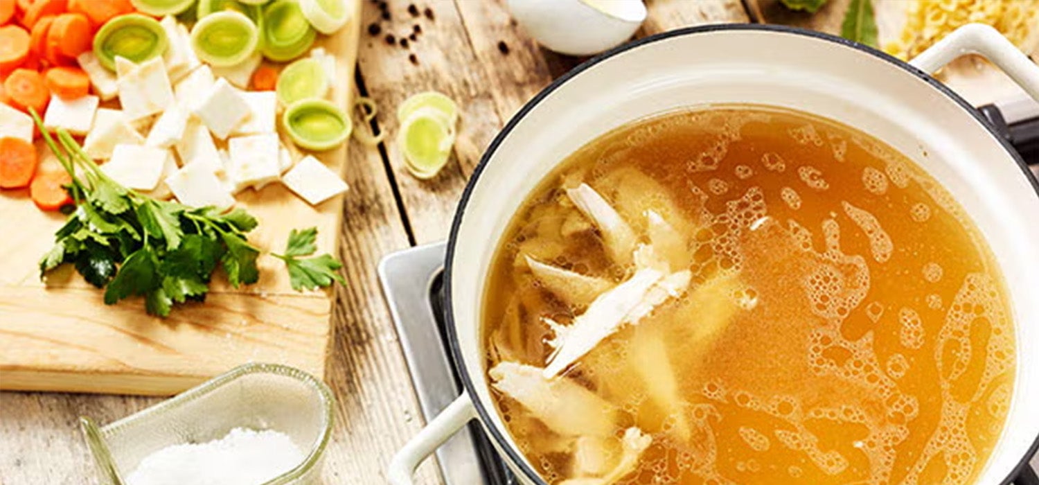 Rezept für klassische Hühnerbrühe