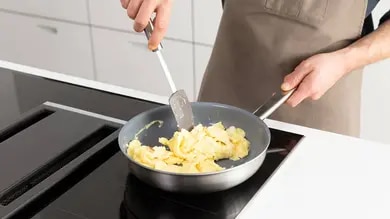 maggi-kochratgeber-ruehrei-machen-step-4