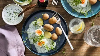 Rezeptbild von grüner Soße mit Eiern und Kartoffeln