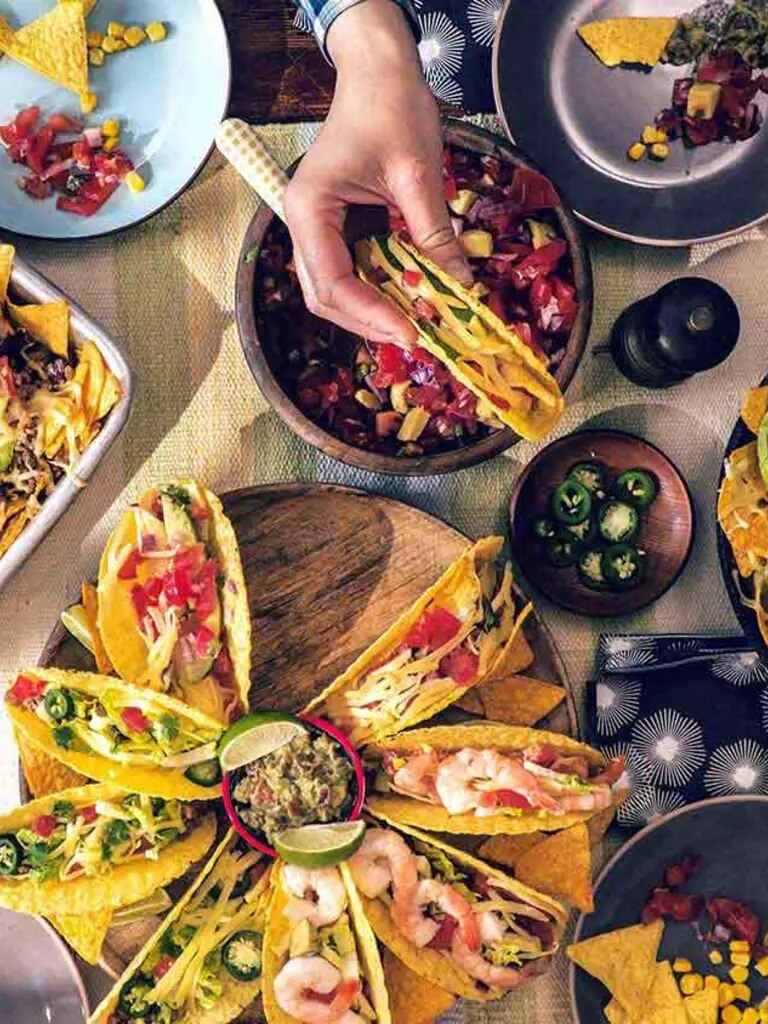 Mexikanisches Essen auf einem Tisch