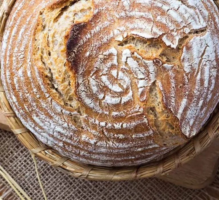 Maggi Kochratgeber Header Brot backen 