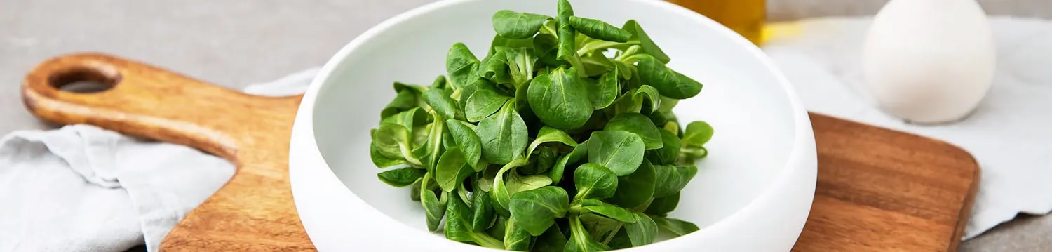 Maggi Kochstudio Feldsalat vorbereiten