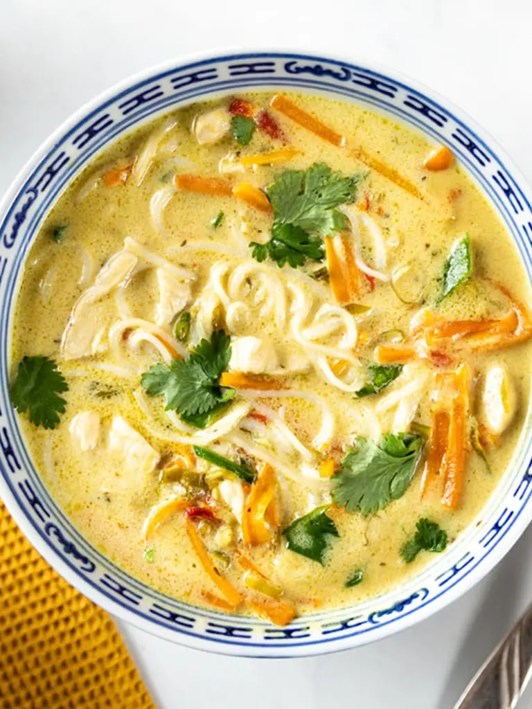 Thai Kokos-Suppe mit Hähnchen Rezeptbild
