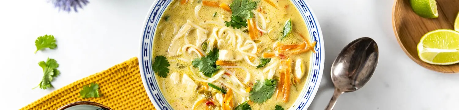 Thai Kokos-Suppe mit Hähnchen Rezeptbild