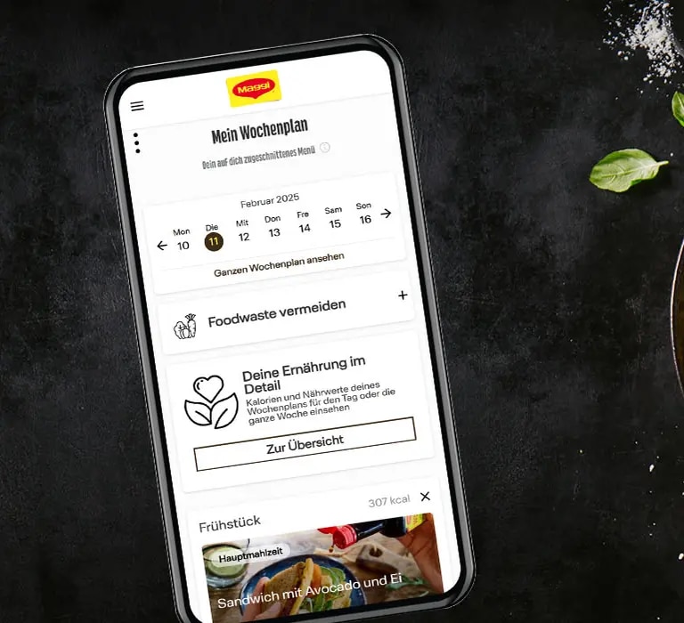 Wochenplaner Screenshot neben einer Portion Spaghetti mit Tomatensauce.