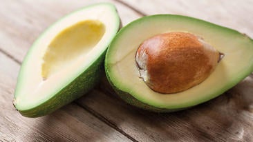 Avocado - Wissenswertes, Rezepte & Zubereitung