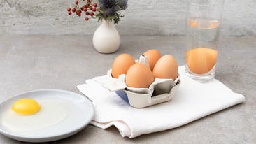 Die Frische von Eiern testen