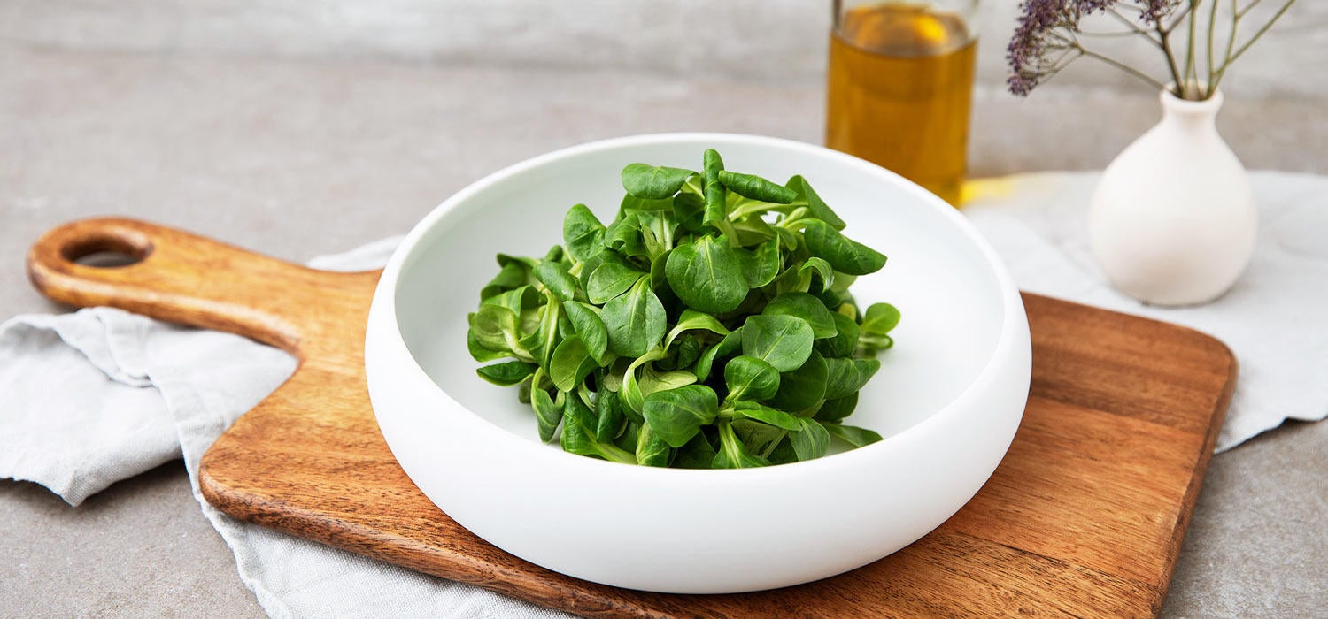 Maggi Kochstudio Feldsalat vorbereiten