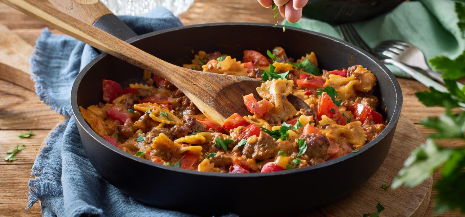 Cremige Hackfleisch-Nudelpfanne