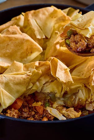 MAGGI Gemüse Hack Auflauf mit Filoteig