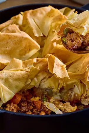 MAGGI Gemüse Hack Auflauf mit Filoteig