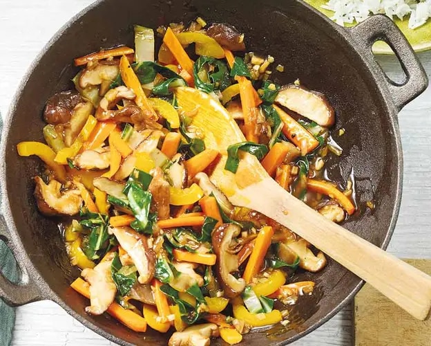 maggi-artikel-neujahrs-challenge-eins-shiitake_mangold_wok