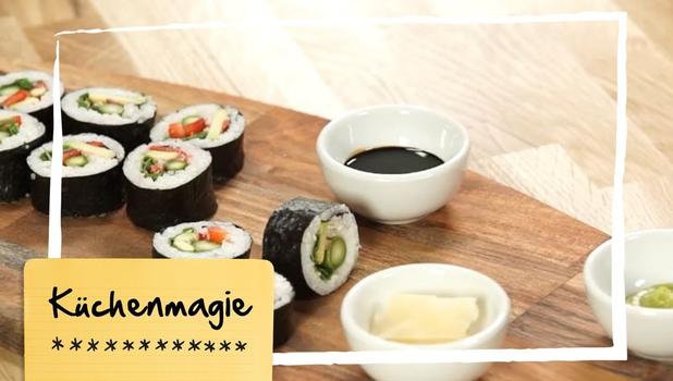 Erdbeer Spargel Sushi