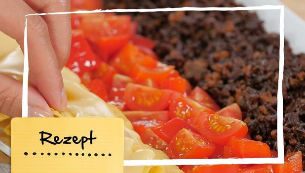 Für den optischen Kick: die Fußball Nacho-Platte