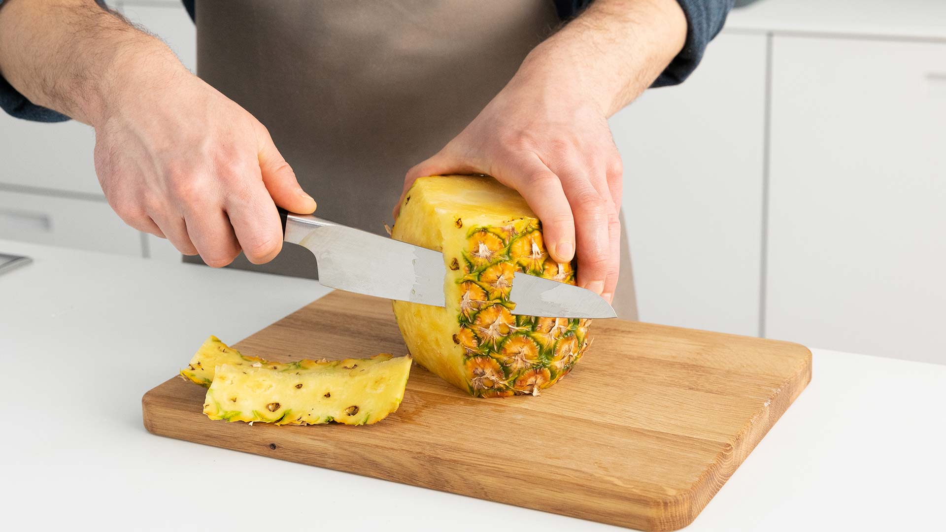 Maggi Kochratgeber Ananas schneiden