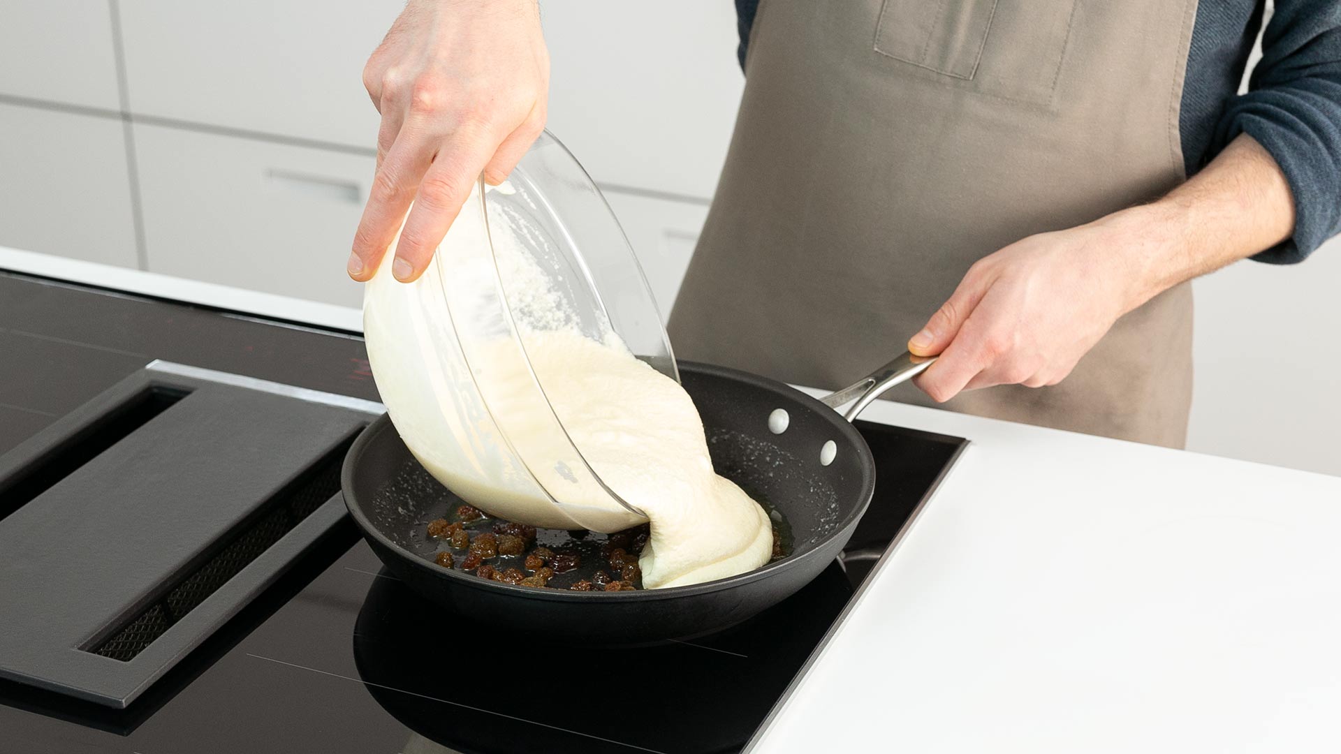 Maggi Kochratgeber Kaiserschmarrn zubereiten