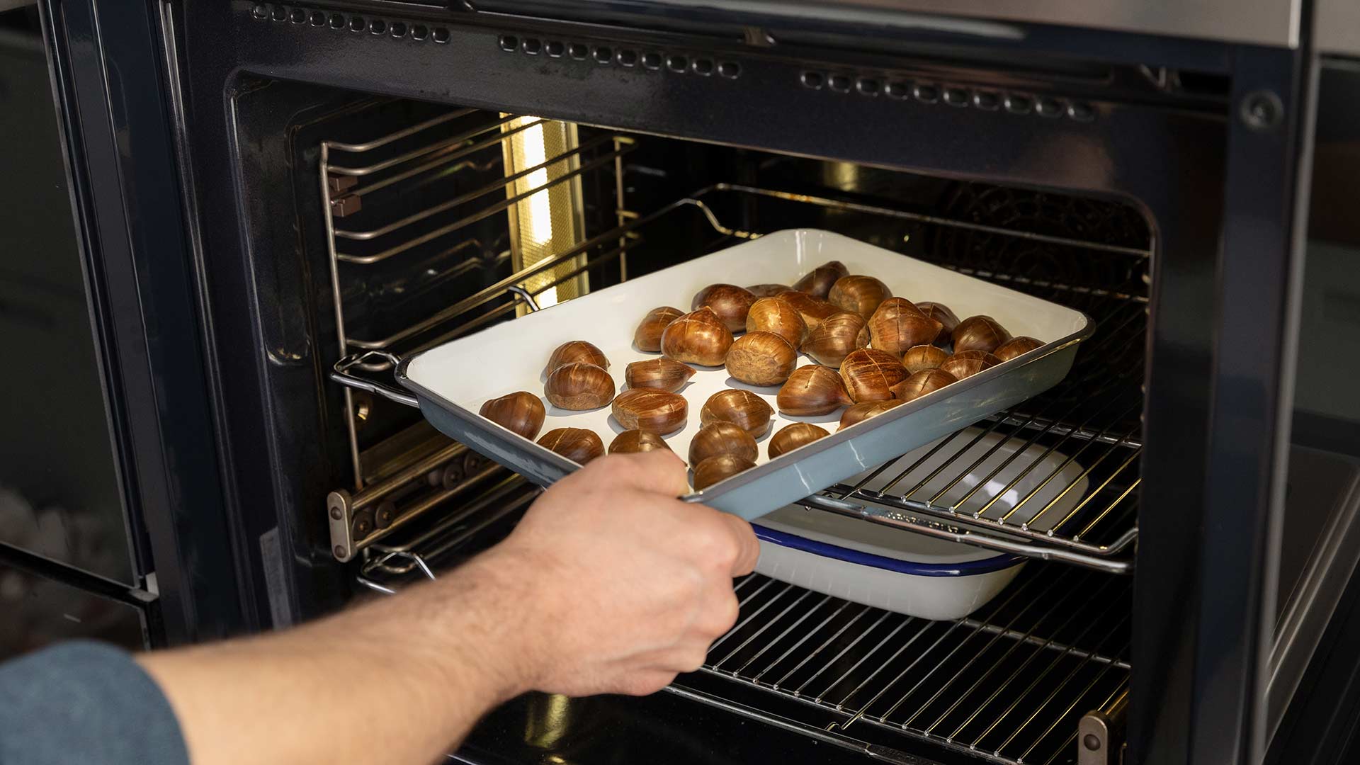 maggi-kochratgeber-maronen-oder-esskastanien-backen-step-2