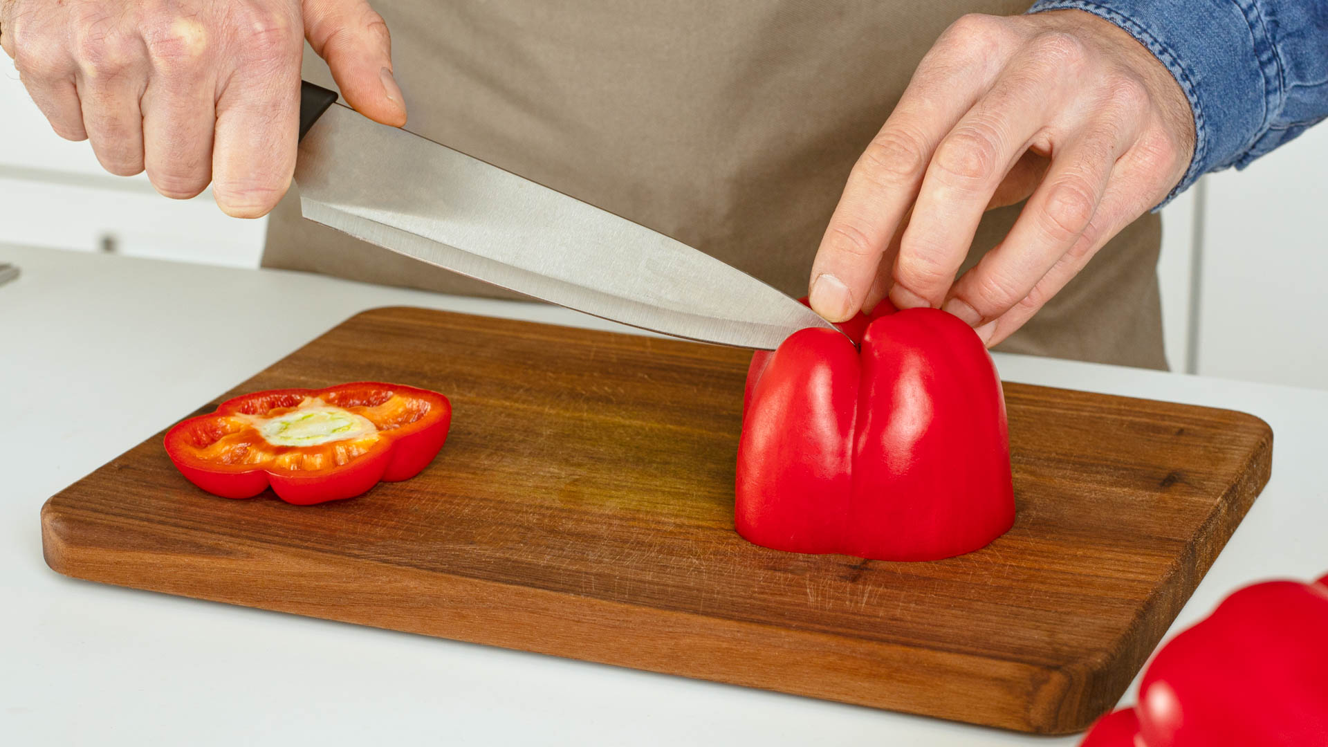 Paprika richtig schneiden