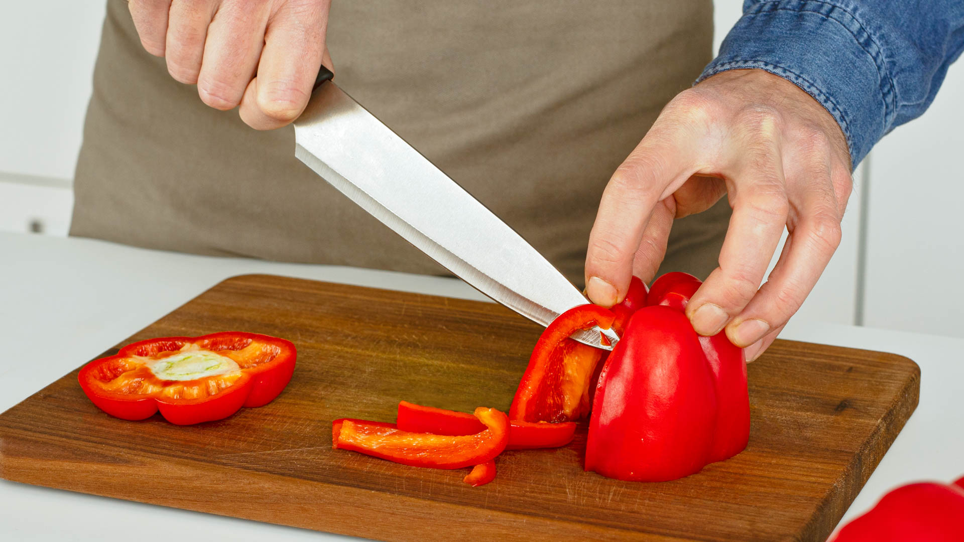 Paprika richtig schneiden