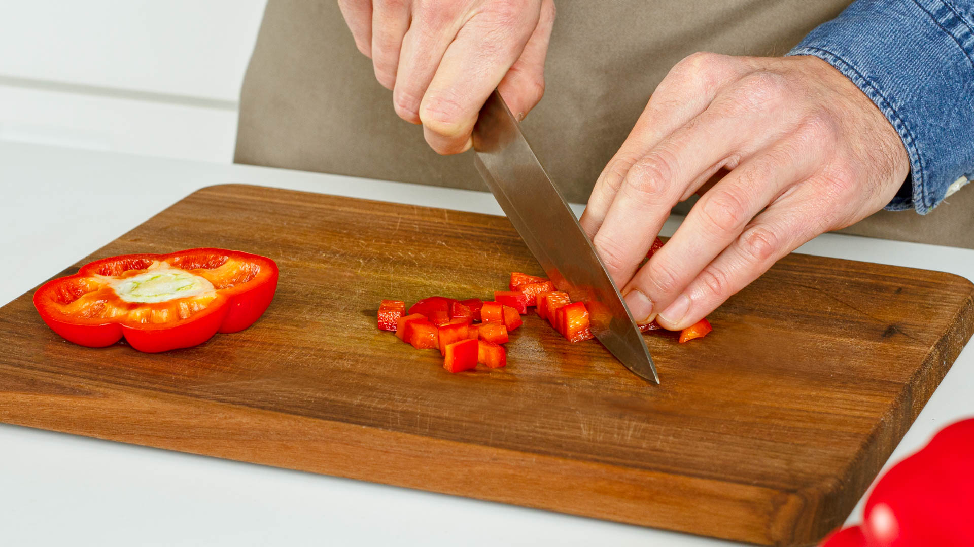 Paprika richtig schneiden