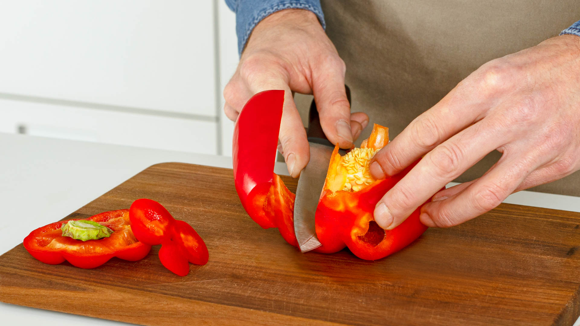 Paprika richtig schneiden