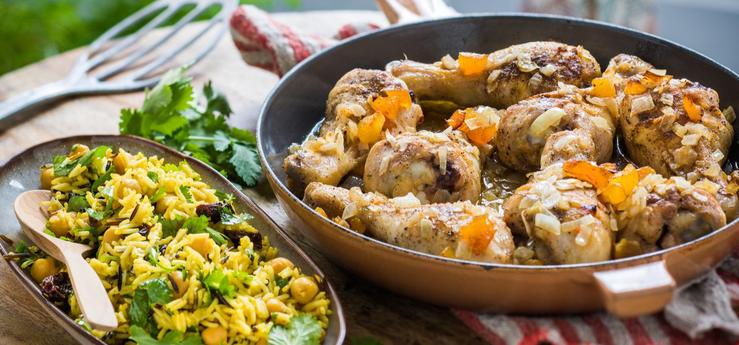 Würz-Hähnchen mit Reis, Kichererbsen und Korinthen Rezept
